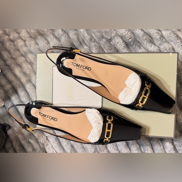 TOM FORD
Black Patent Leather Slingback Flats
Women’s US 8 - Picture 10 of 14
